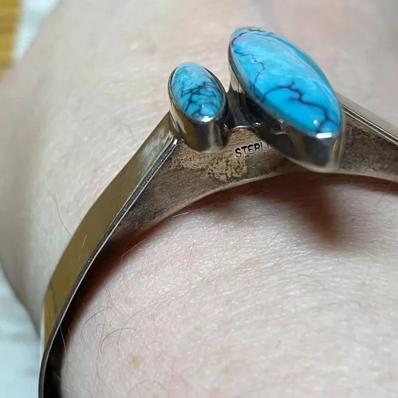 Vintage mod blue turquoise sterling silver cuff bracelet